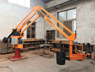 Máy đúc bán tự động