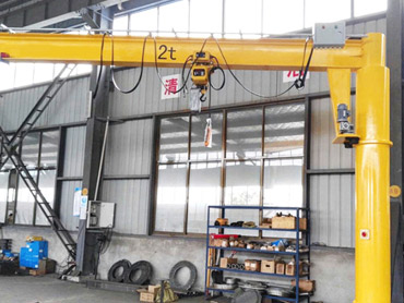 Crane cantilever dễ vận hành và bảo trì