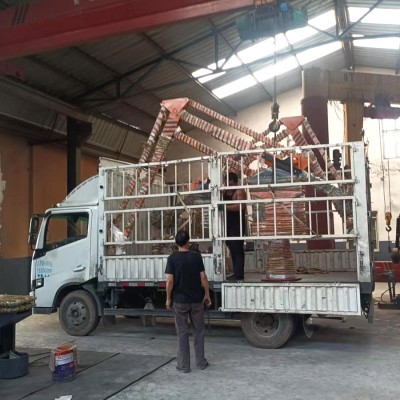 Casting manipulator trong ứng dụng Foundries